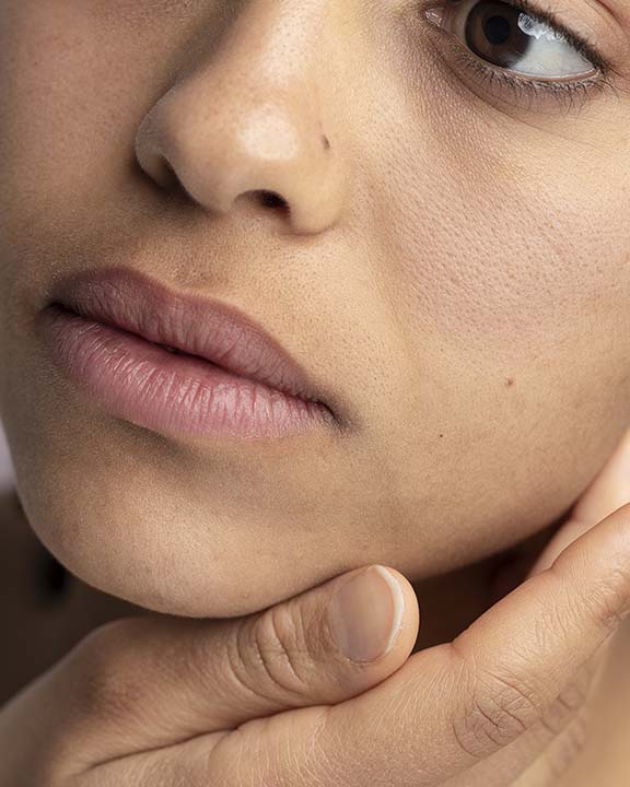 Hablemos de poros dilatados: rutina para controlarlos